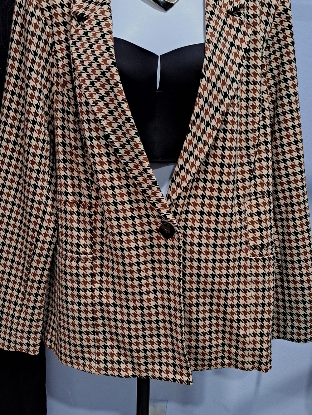 torrid Houndstooth Single-Button Blazer in Black, Brown & Cream